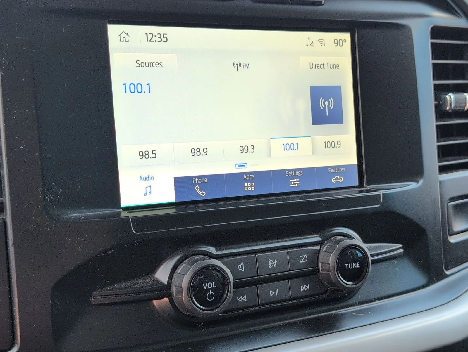 Used 2023 Gray Ford XLT image 18