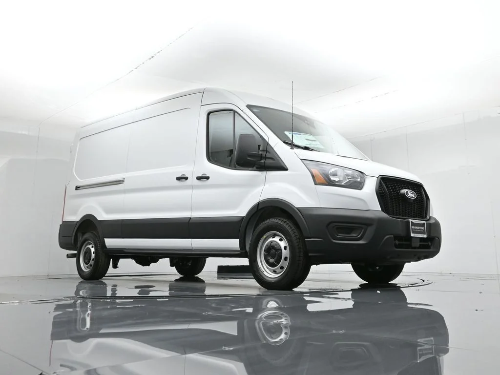 New 2026 White Ford Base image 42