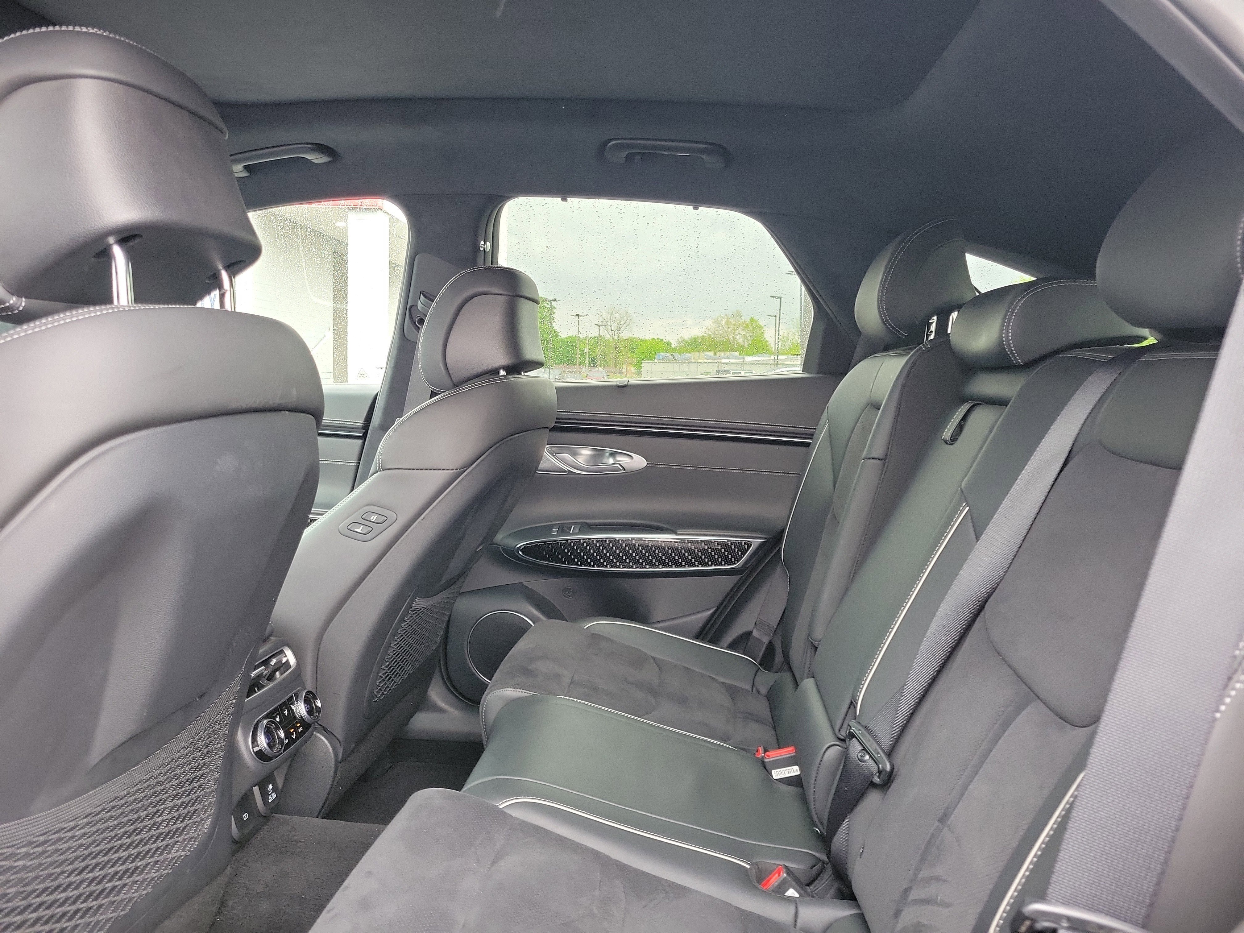 Used 2022 Vik Black Genesis 3.5T Sport image 11
