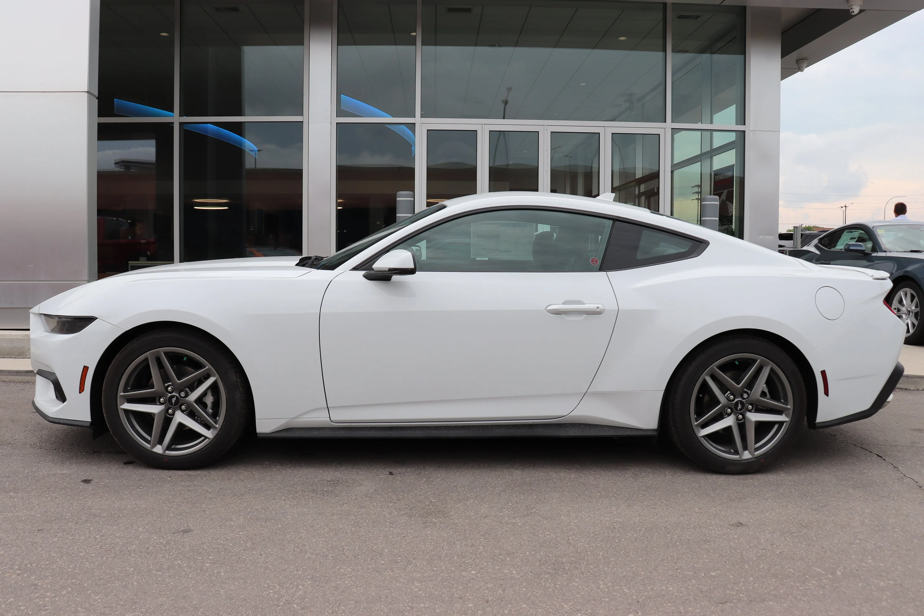 New 2026 OXFORD WHITE Ford EcoBoost Premium image 3