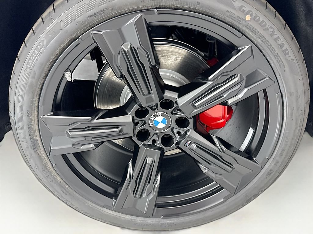 New 2026 Alpine White BMW 30 xDrive image 32