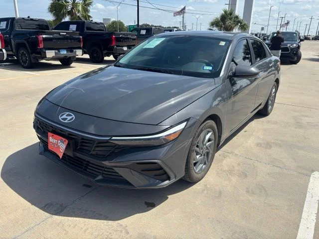Used 2024 Gray Hyundai Blue image 3