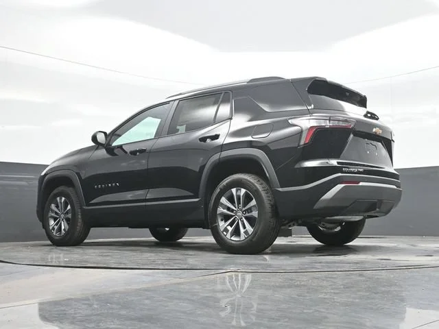 2027 Chevrolet Equinox LT - Photo 19