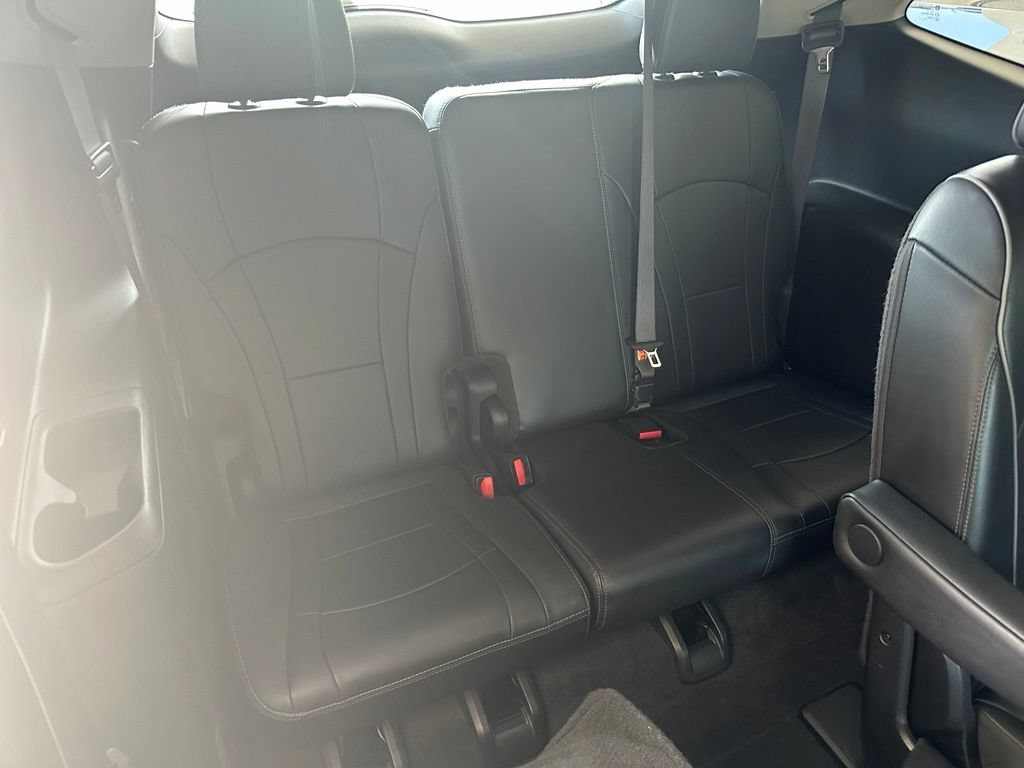 Used 2019 Includes Pitch Dark Night lower exterior accent color.) Buick Avenir image 35