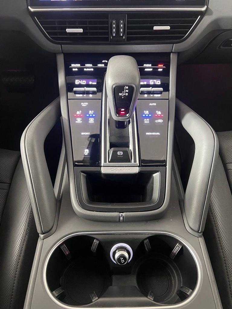 Certified Used 2023  Porsche  image 36