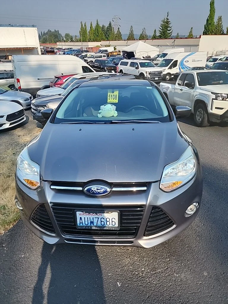 Used 2012 Sterling Gray Metallic Ford SE image 1