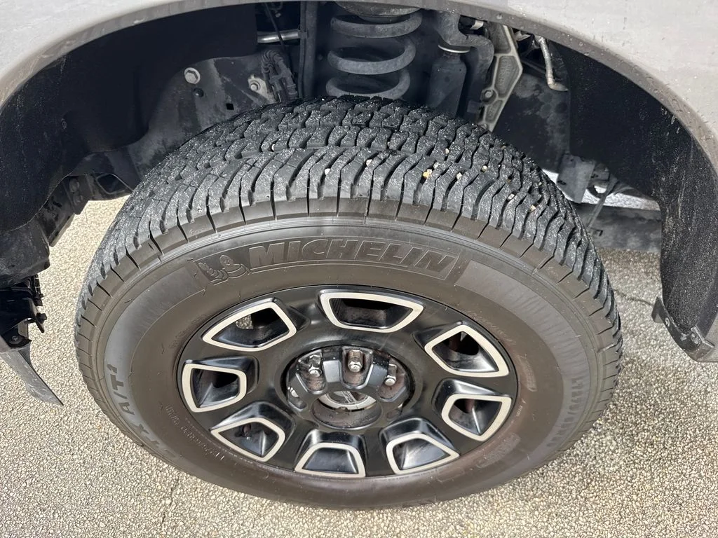 Certified Used 2024 Gray Ford Platinum image 14