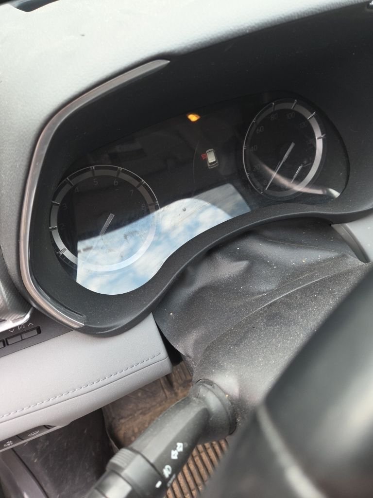 Used 2021 Gray Toyota Platinum image 6