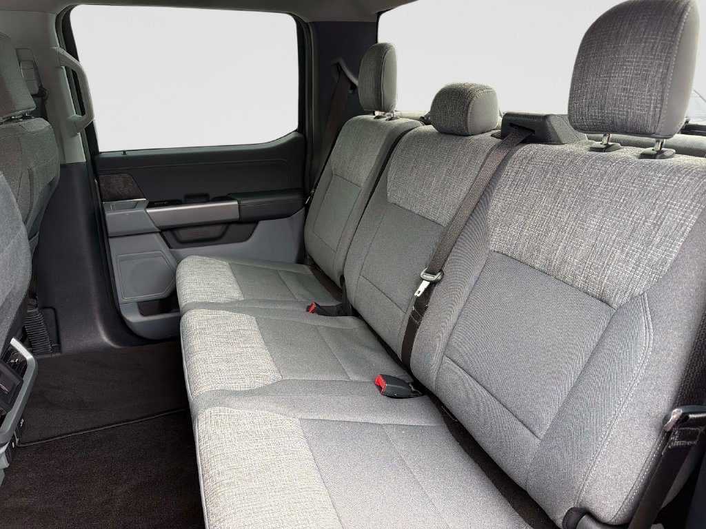 Used 2022 Gray Ford XLT image 14