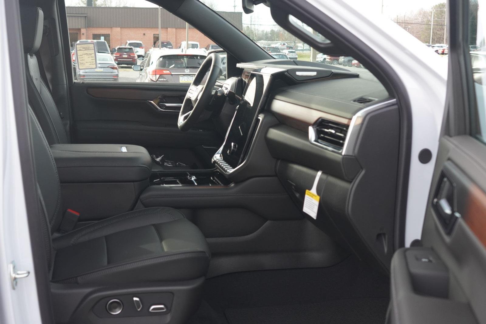 New 2026 Glacier White Tricoat GMC Denali image 31