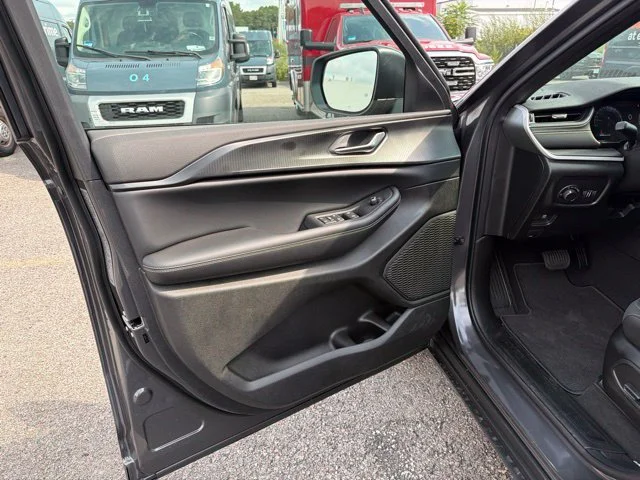 New 2026 Gray Jeep Laredo image 10