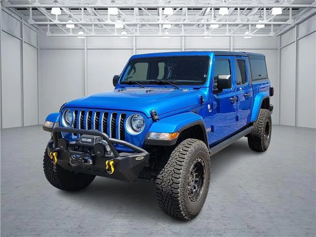 Used 2021 Blue Jeep Overland 4x4 Crew Cab 5 ft. box image 1