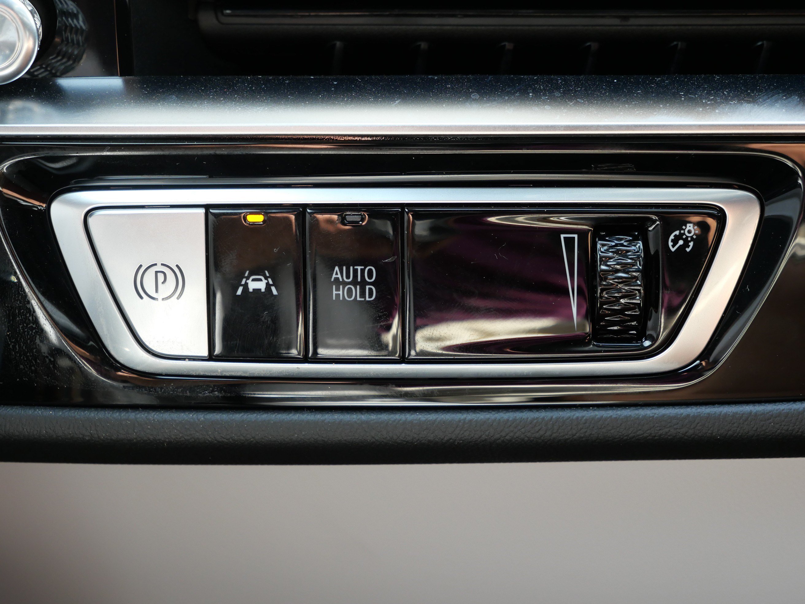 2026 Cadillac LYRIQ Luxury - Photo 25