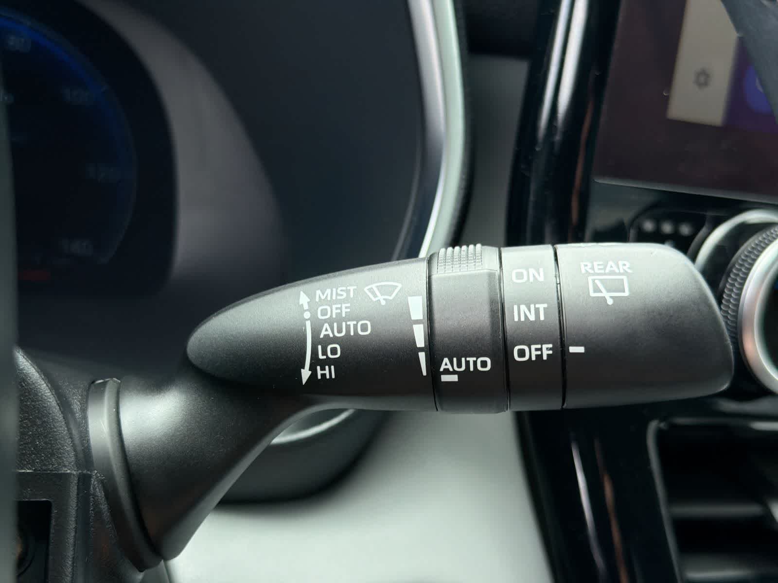 Used 2023 Wind Chill Pearl Toyota Platinum image 27