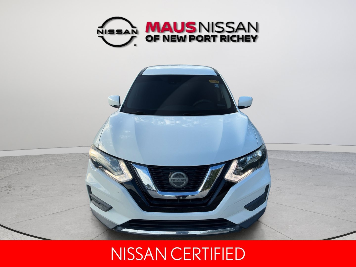Certified Used 2020 White Nissan S image 3