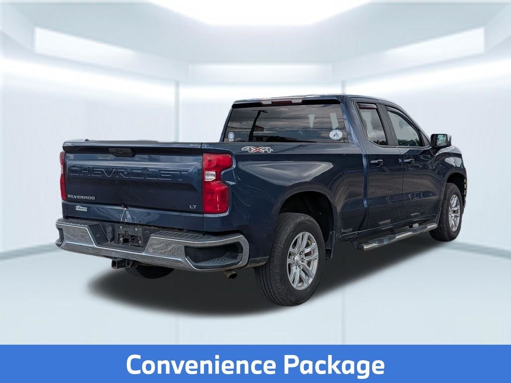 Used 2019 Blue Chevrolet LT image 5