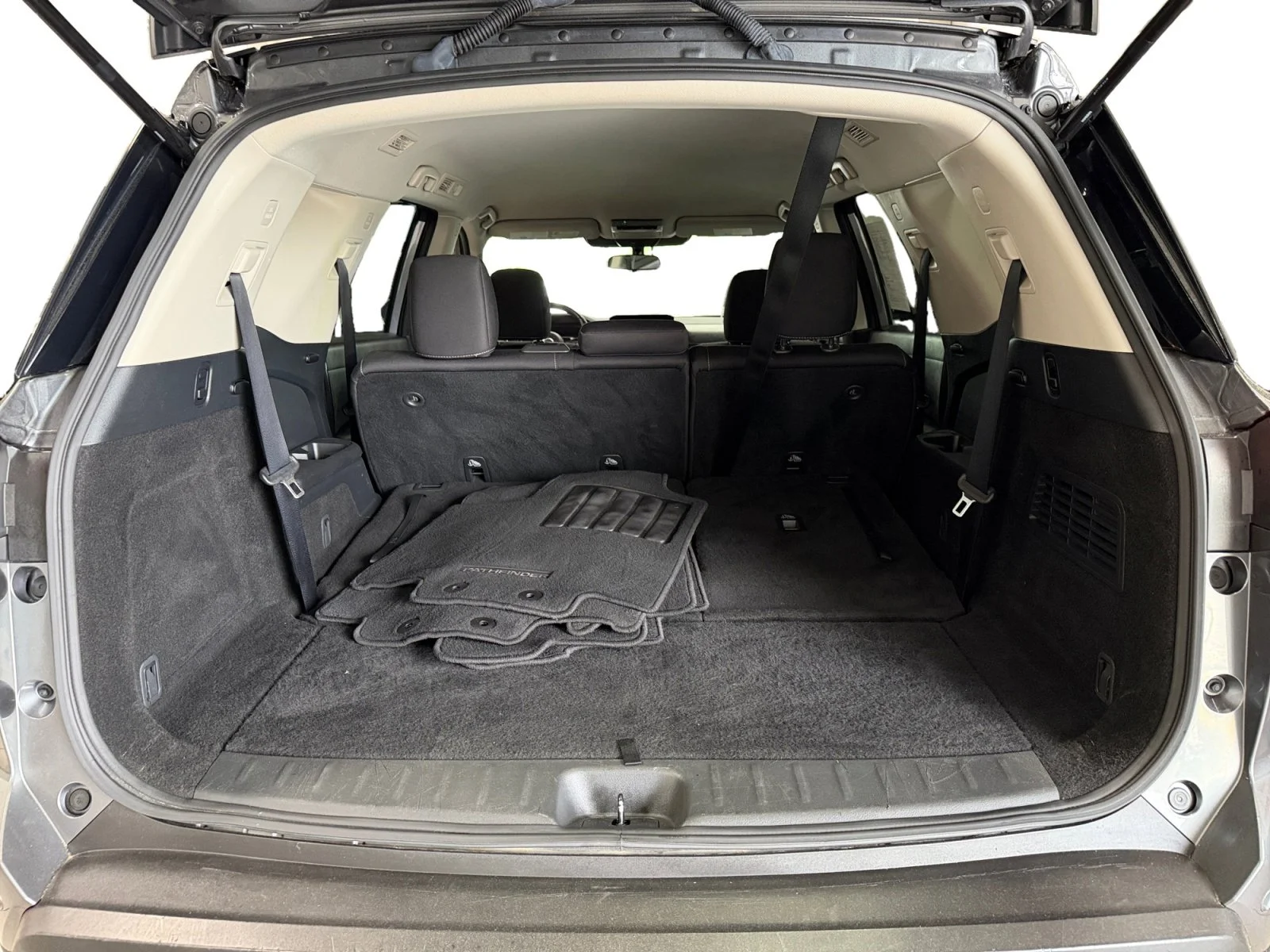 Used 2023 Gun Metallic Nissan SV image 37