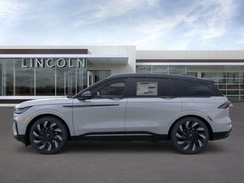 New 2026 Gray Lincoln Reserve image 3