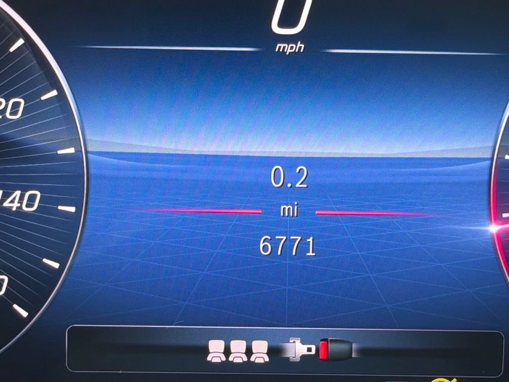 Certified Used 2024 Polar White Mercedes-Benz C 300 image 4