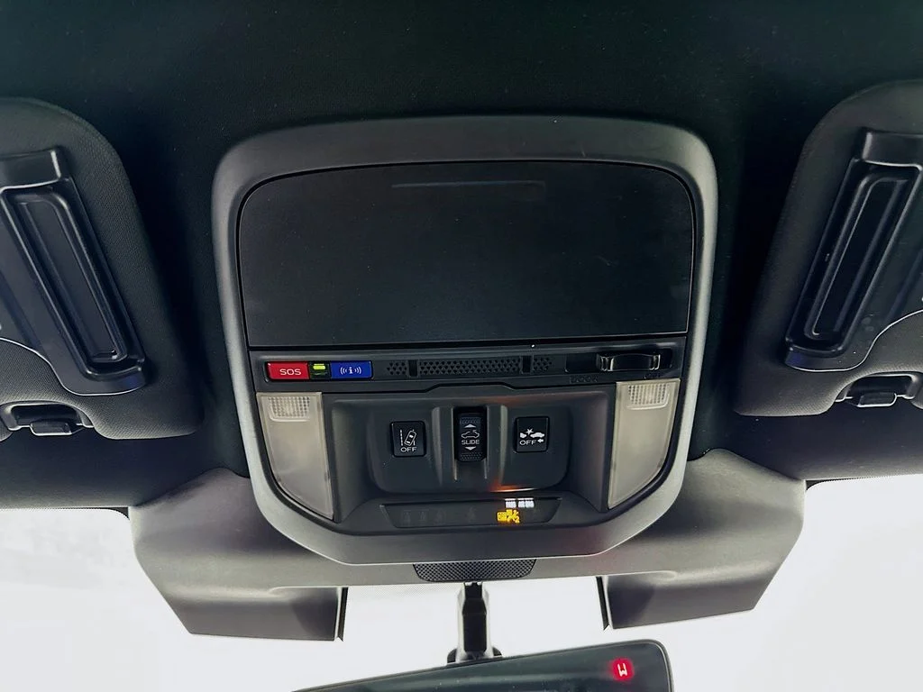Used 2023 White Subaru Wilderness image 18