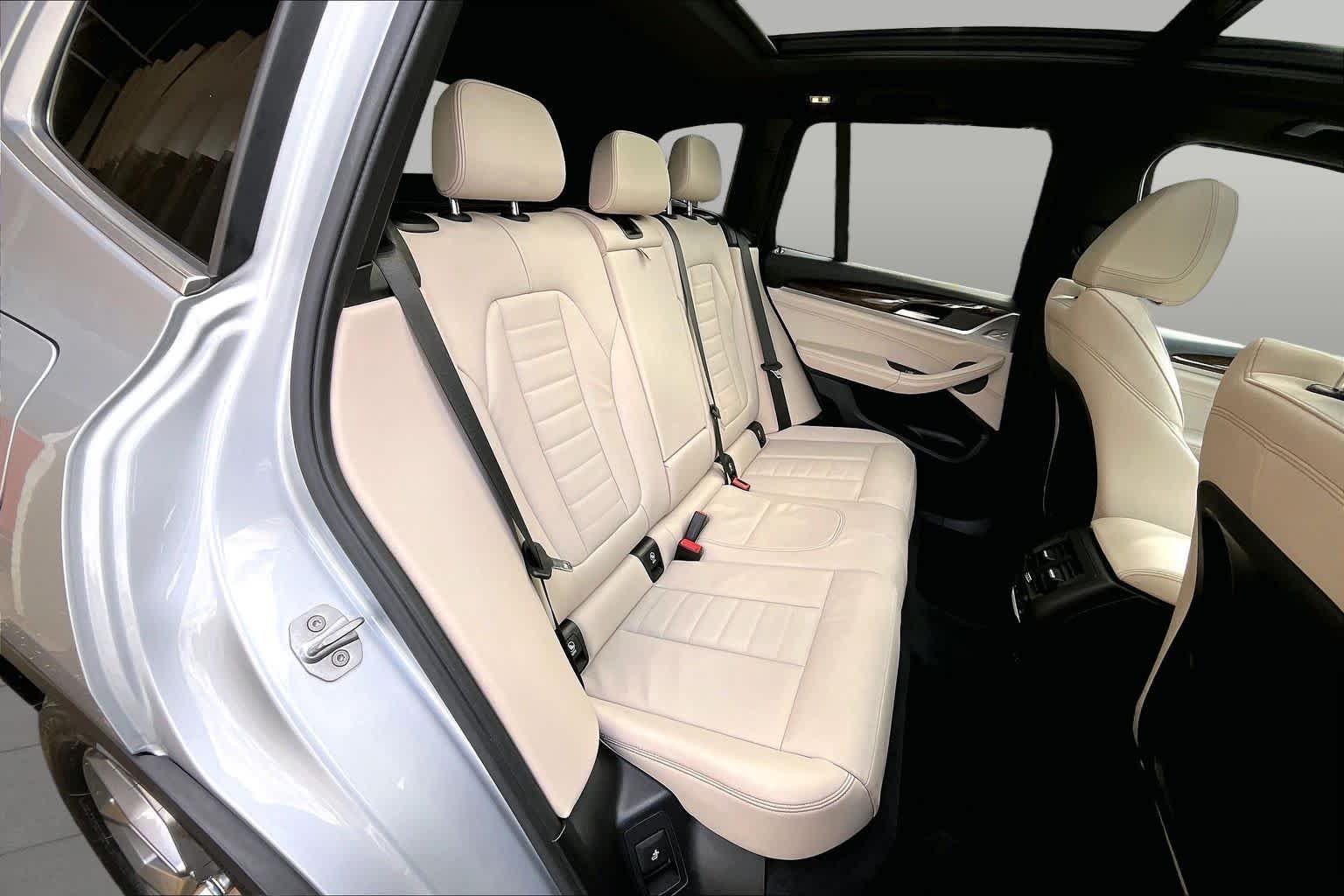 Used 2020 Glacier Silver Metallic BMW xDrive30i image 20