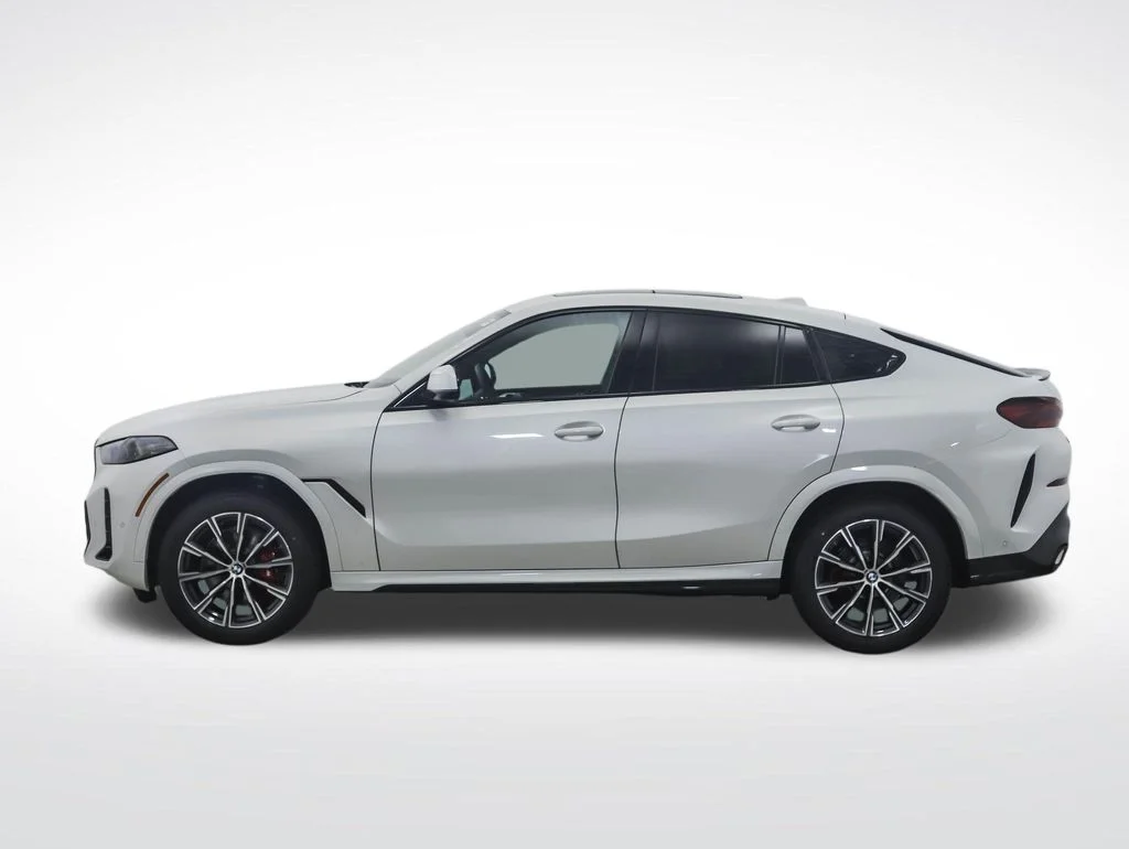 Used 2026 BMW X6 40i with VIN 5UX33EX03T9147161 for sale in Minneapolis, Minnesota