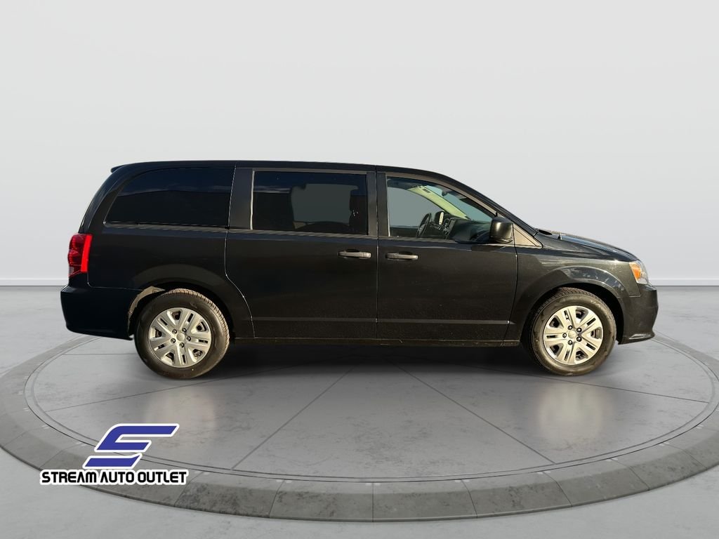 2019 Dodge Grand Caravan SE photo 4