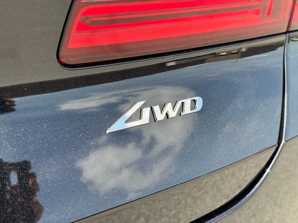 2025 GENESIS GV80 Standard - Photo 15