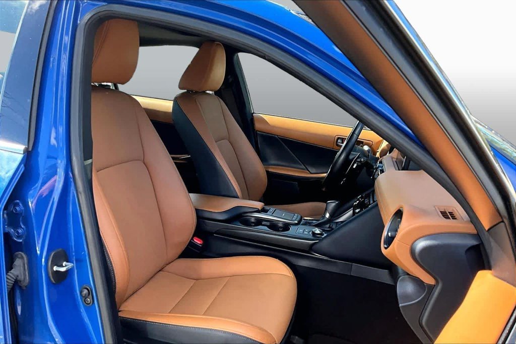 Used 2023 Blue Lexus 300 image 9