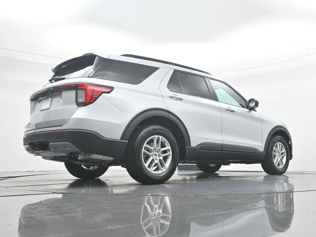 New 2026 White Ford Active image 46