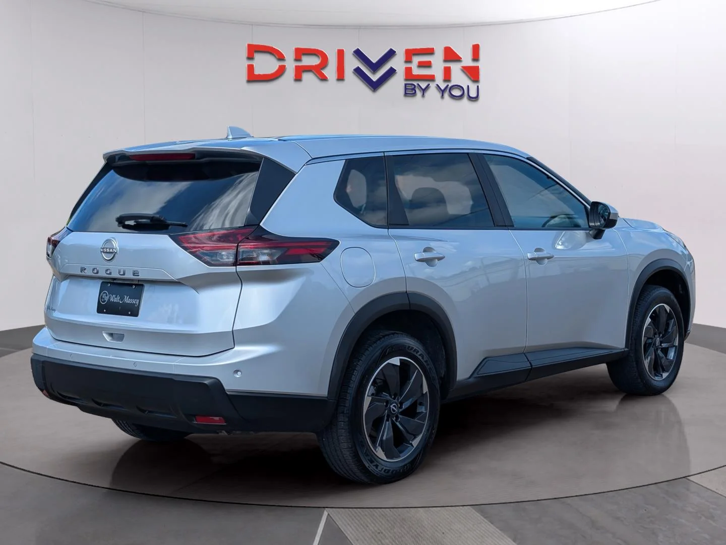 Used 2025 Brilliant Silver Metallic Nissan SV image 5