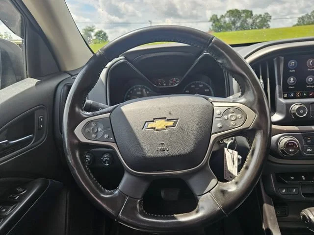 Used 2019 SUMMIT WHITE Chevrolet 4WD Z71 image 14