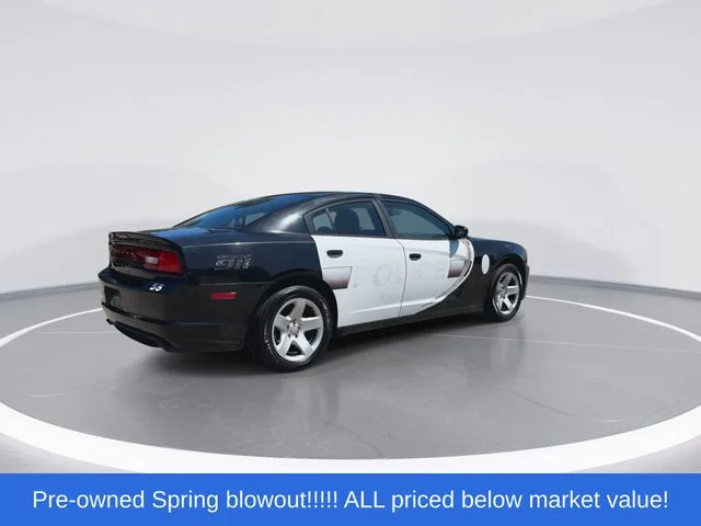Used 2014 Black Dodge Police image 8