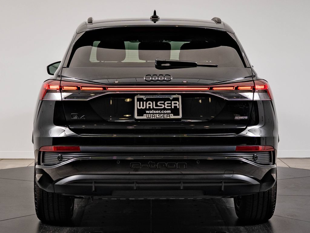 Used 2023 Mythos Black Metallic Audi Premium Plus image 7