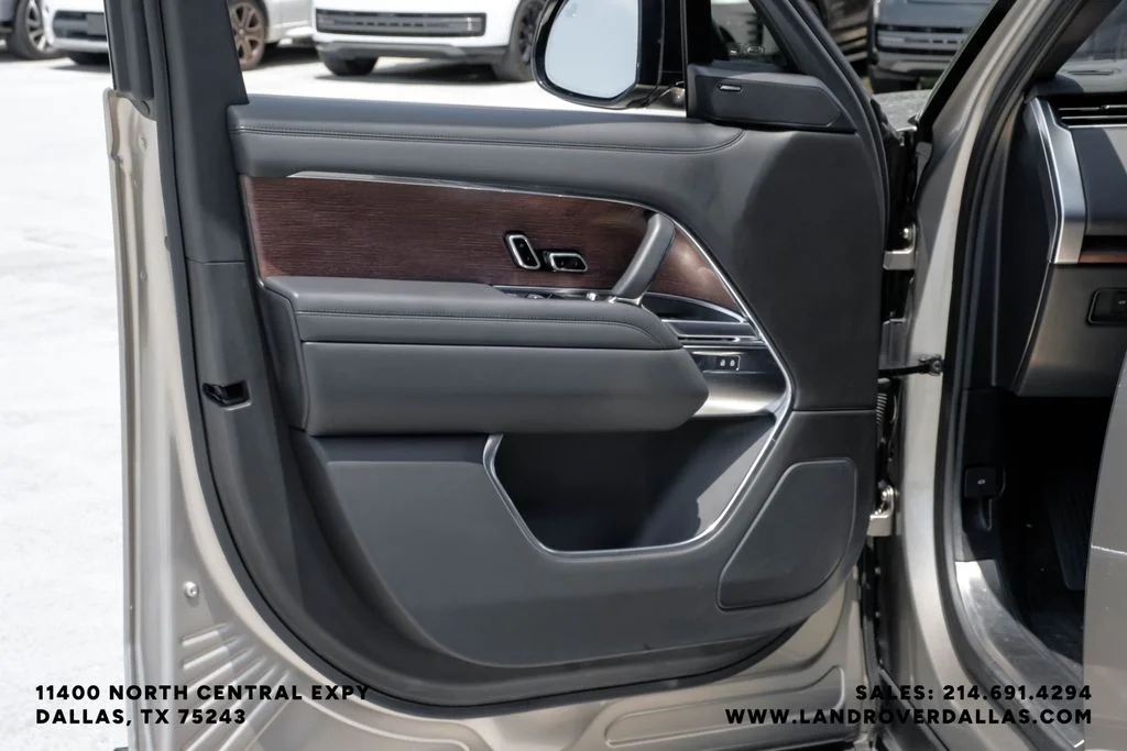 Certified Used 2023 Batumi Gold Premium Metallic Land Rover SE image 43