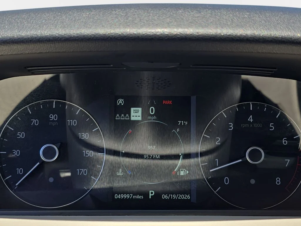 Used 2020 Gray Land Rover S image 22