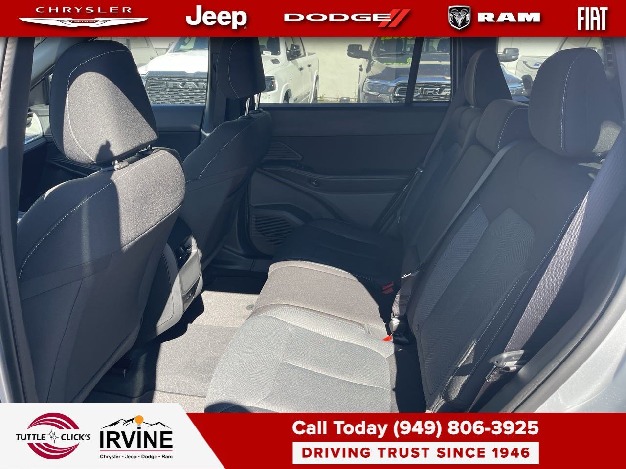 New 2026 Silver Zynith Clear-Coat Exterior Paint Jeep Laredo image 18
