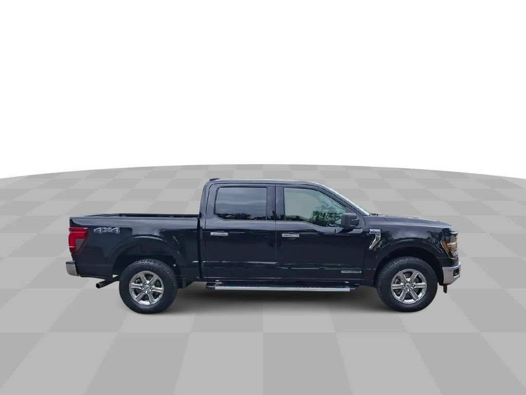 Used 2024 Black Ford XLT image 9