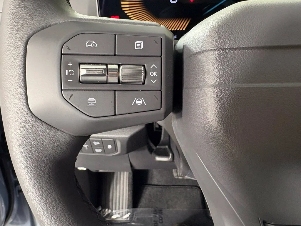 New 2027 Pale Gray Kia X-Line S image 25