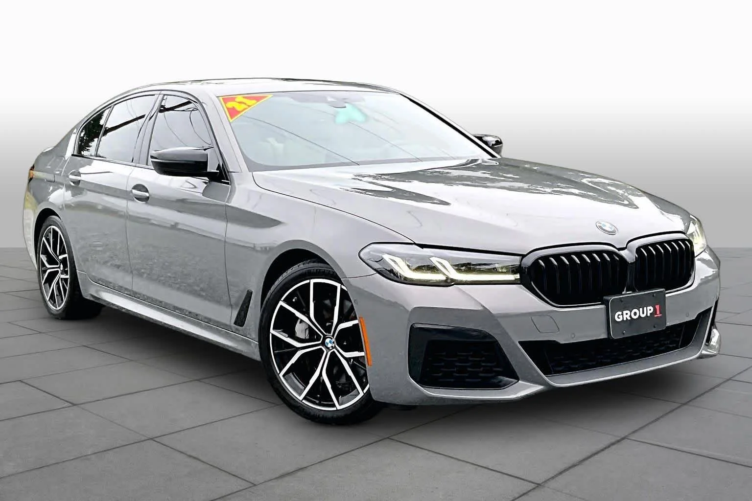 Used 2021 Bernina Grey Amber Effect Metallic BMW 540i xDrive image 3