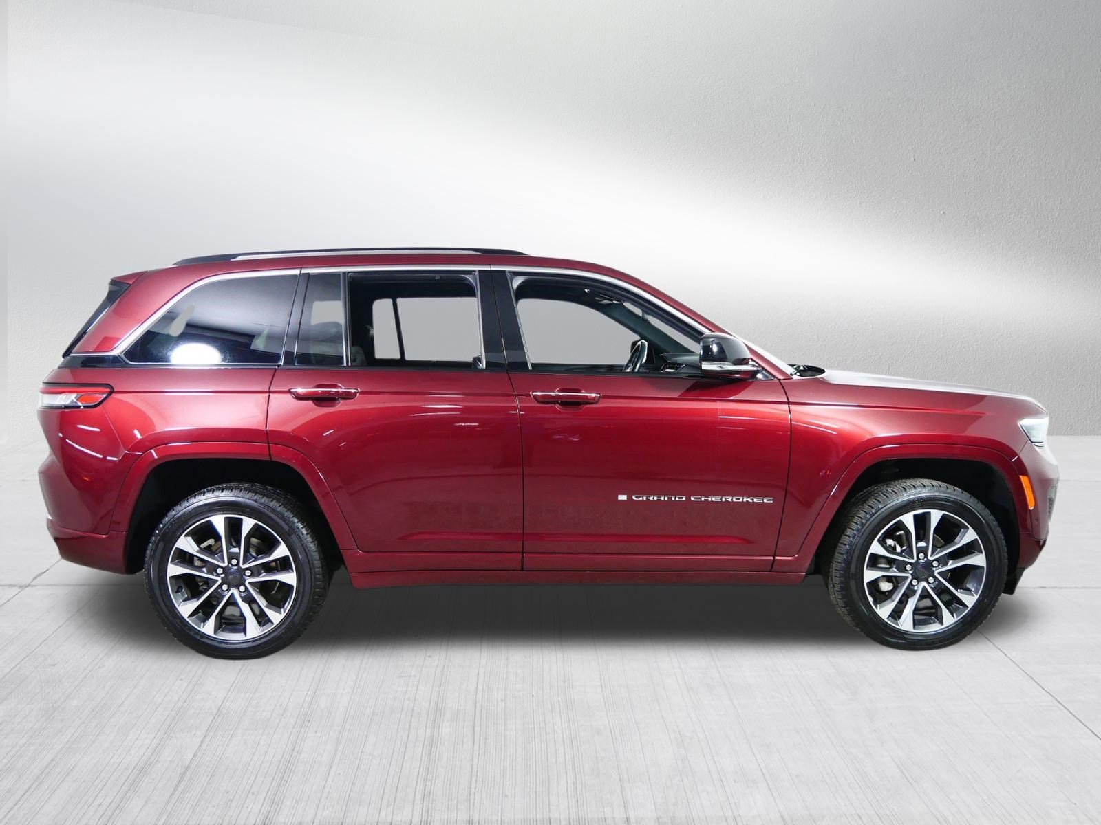 2022 Jeep Grand Cherokee Overland - Photo 8