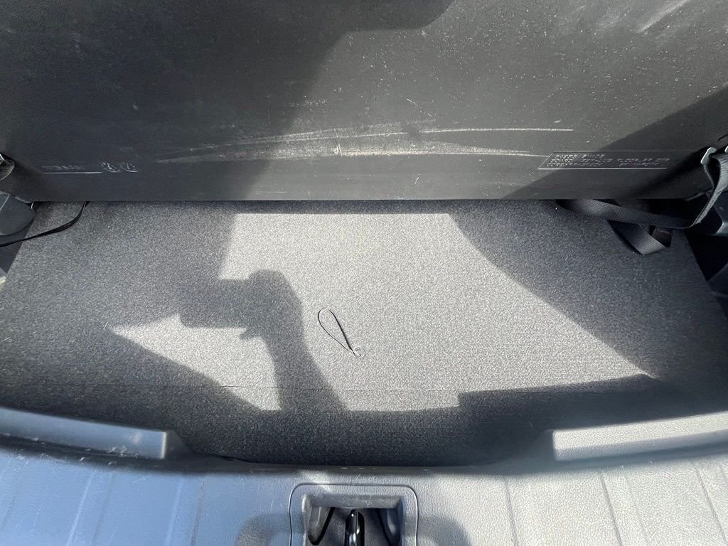 Used 2019 Gray Nissan SV image 29