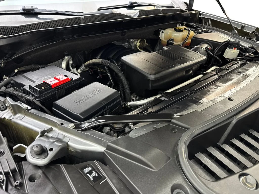Used 2021 Gray Chevrolet LT image 81