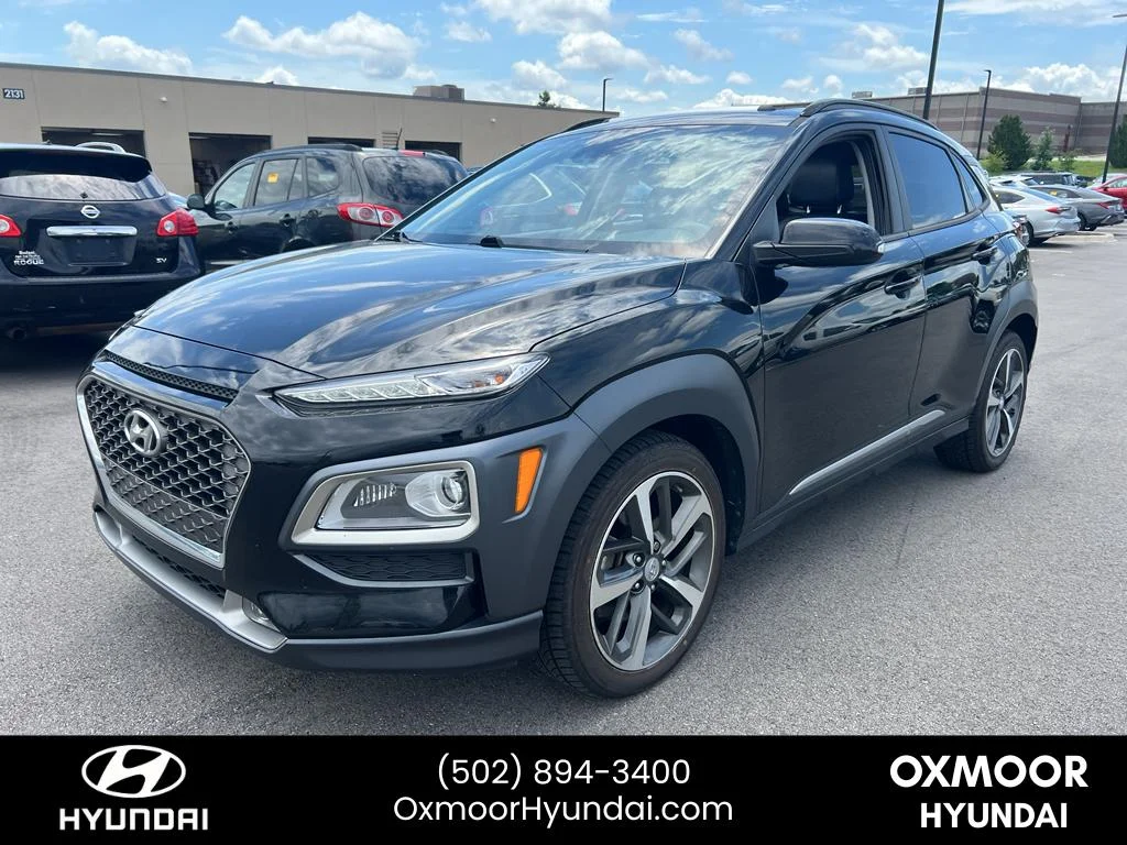 Used 2021 Ultra Black Hyundai Limited image 3