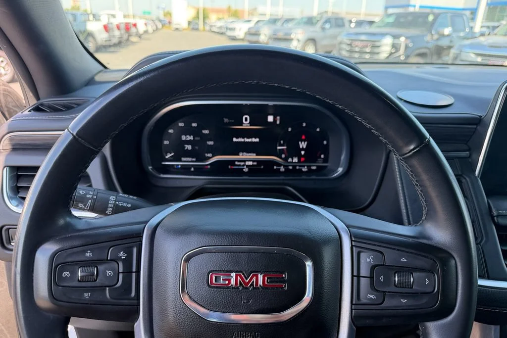 Used 2023 Summit White GMC SLT image 14