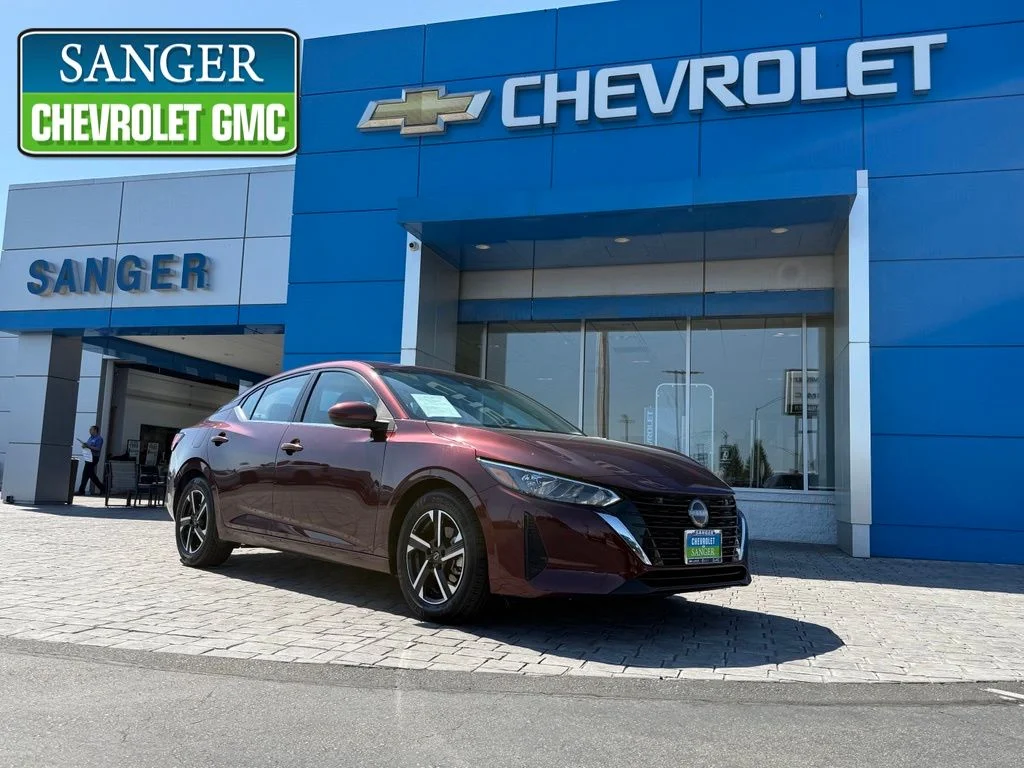 Used 2024  Nissan SV image 1