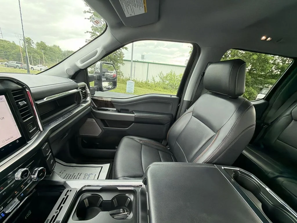 Used 2025 Black Ford Lariat image 11