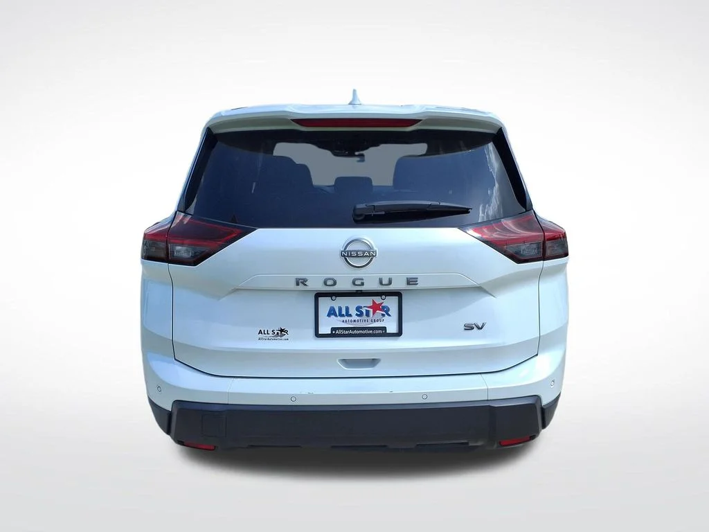 Used 2024 White Nissan SV image 7