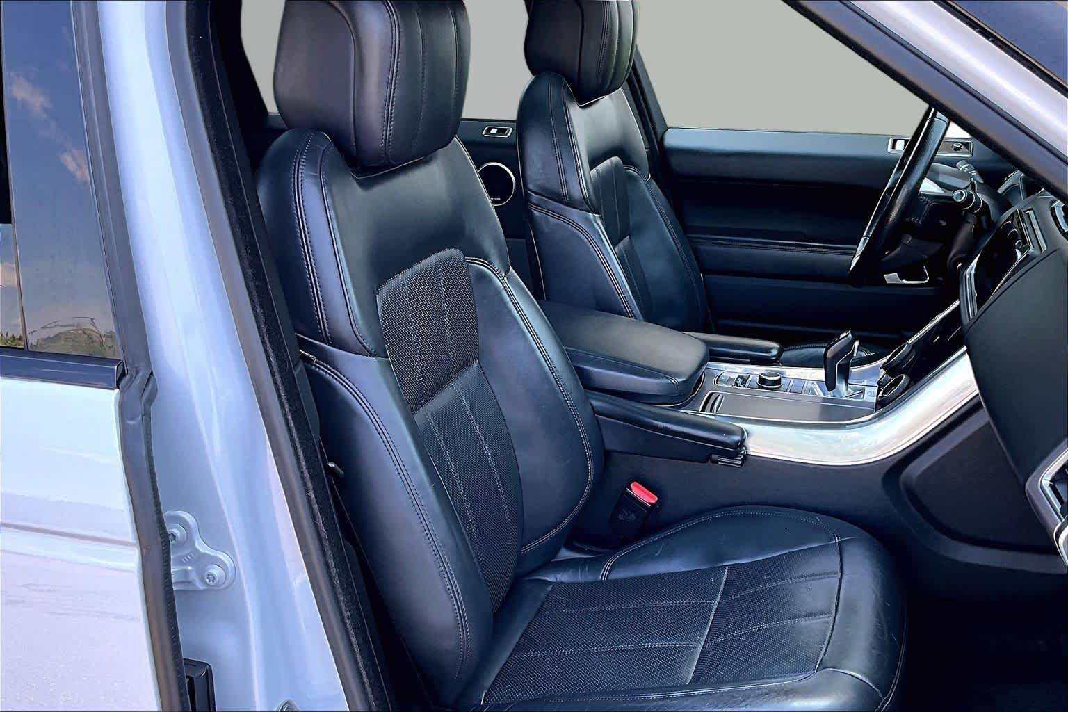Pre-Owned 2019 Land Rover Range Rover Sport HSE