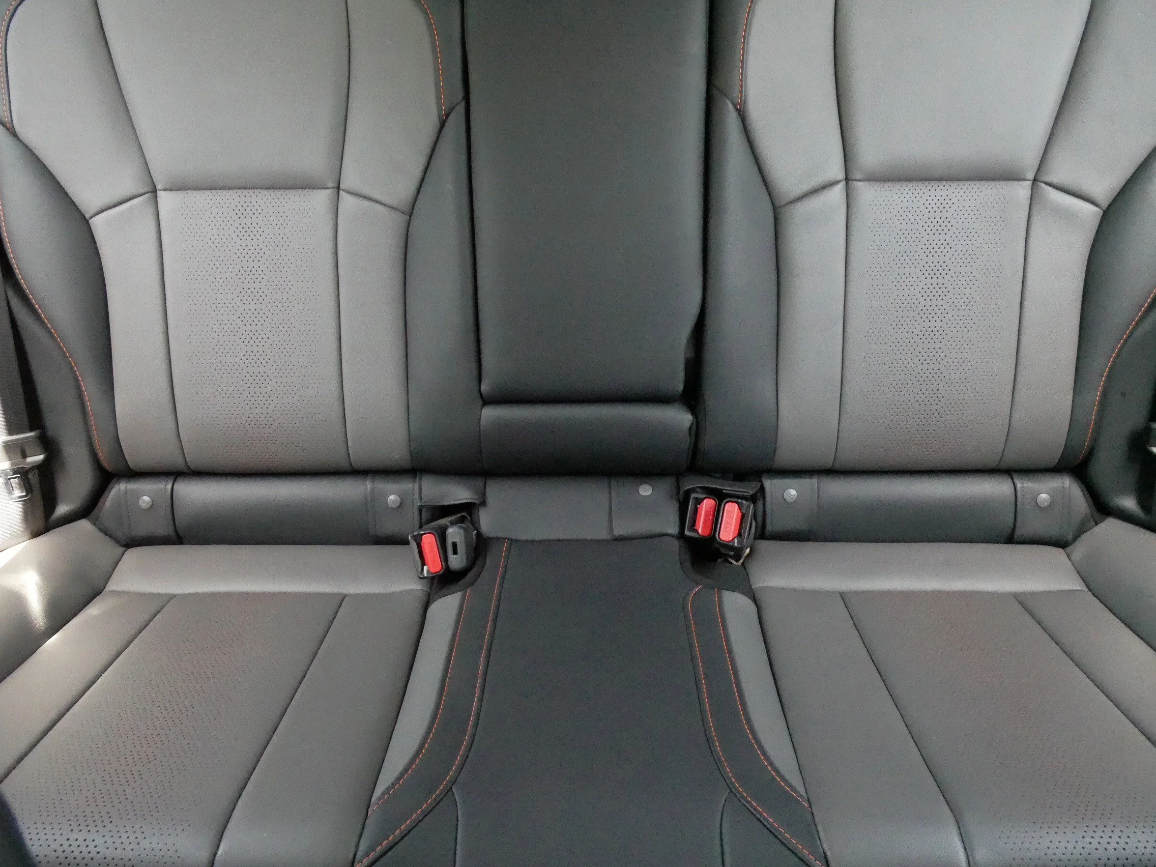 Used 2024 Magnetite Gray Metallic Subaru Limited image 13